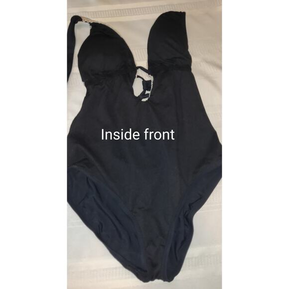 Mossimo Swimsuit Sz M Halter Crocheted Black One Piece Plunge Neckline Sexy!! - Picture 12 of 14